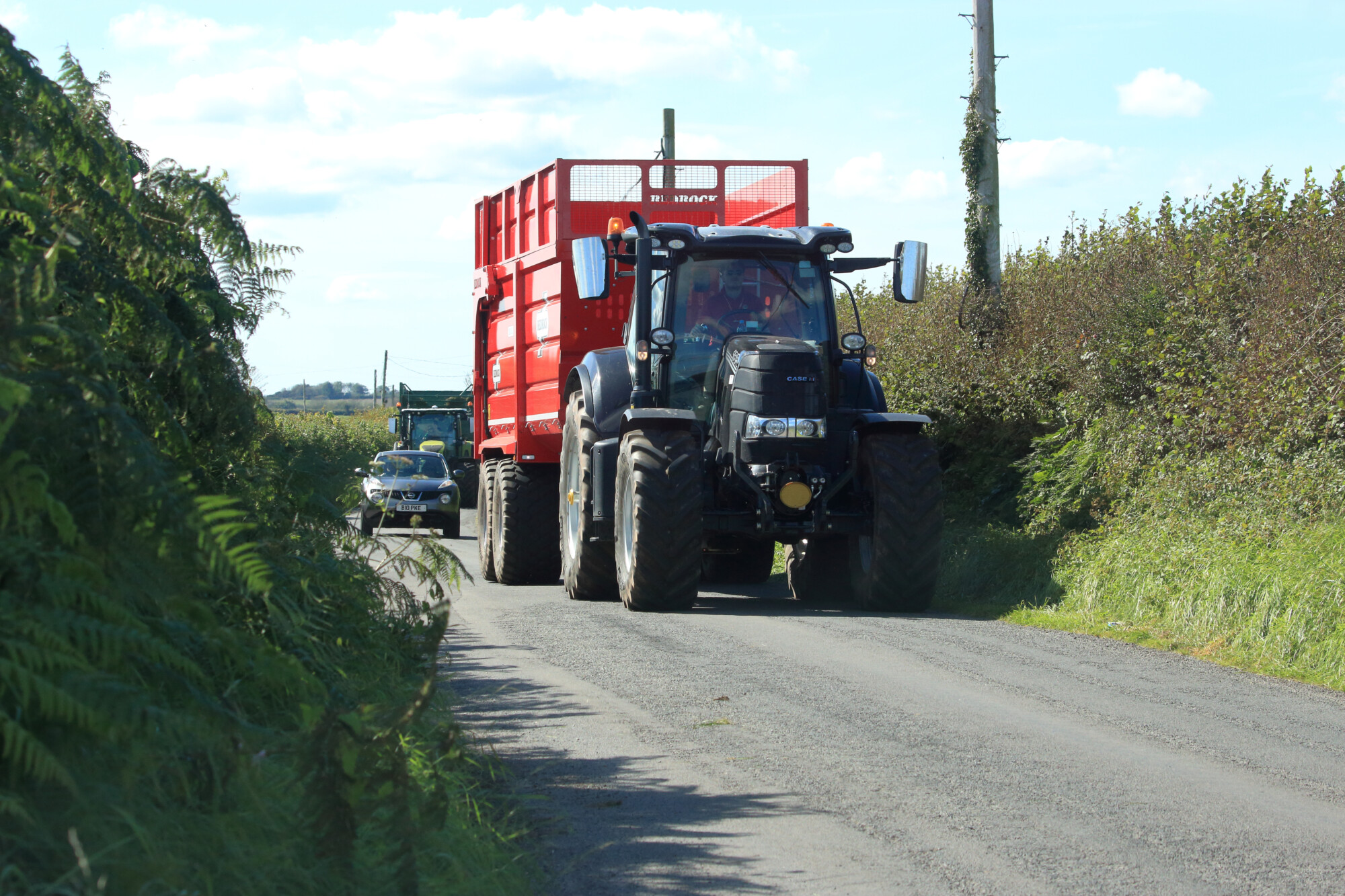 NFU warns farmers of the dangers of leaving mud on the road this autumn