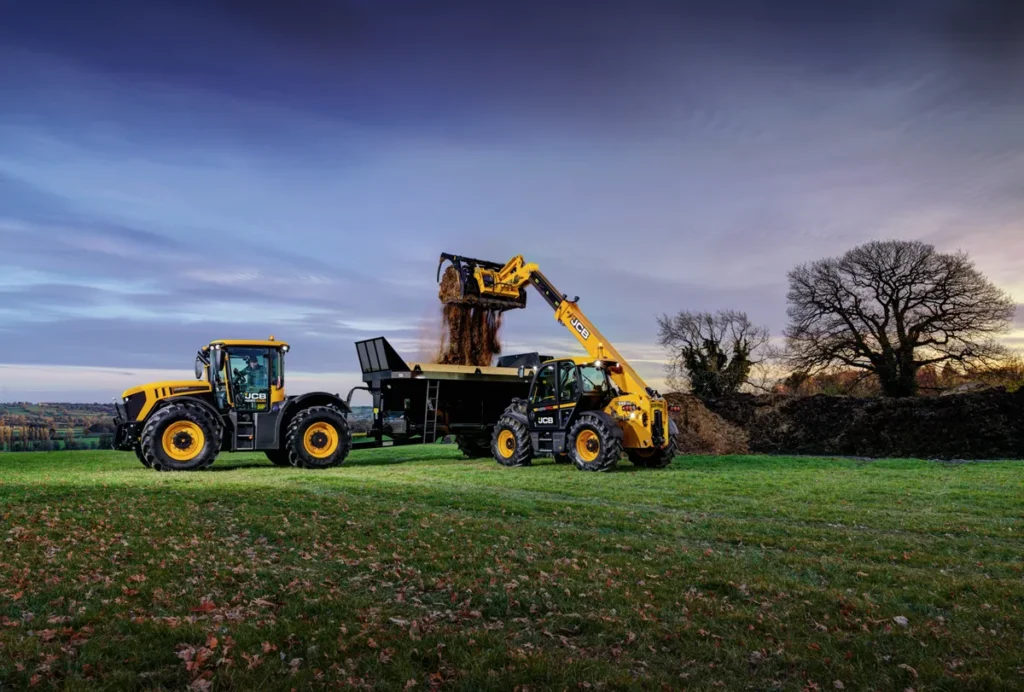 jcb machinery in the field