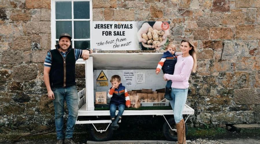 Carré Farms’ stall located next to a bus stop on La Grande Route De Saint Lawrence in Jersey, the largest of the Channel Islands, between England and France, was robbed last weekend. 