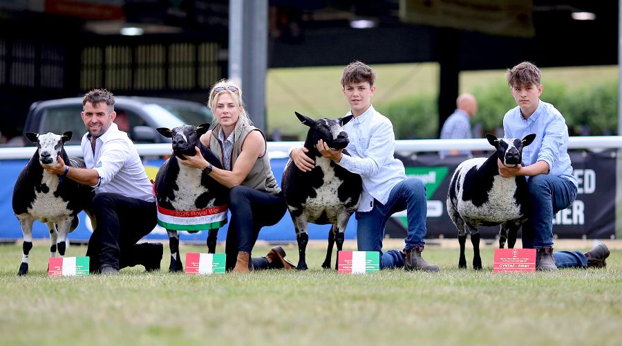  Robbie Alman-Wilson (second left), pictured with husband Dale (left) and sons Joey and Jack