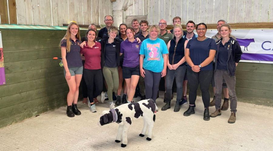British farmers, together with VetPartners Farm Academy, are helping to tackle a critical shortage of farm vets in the UK.