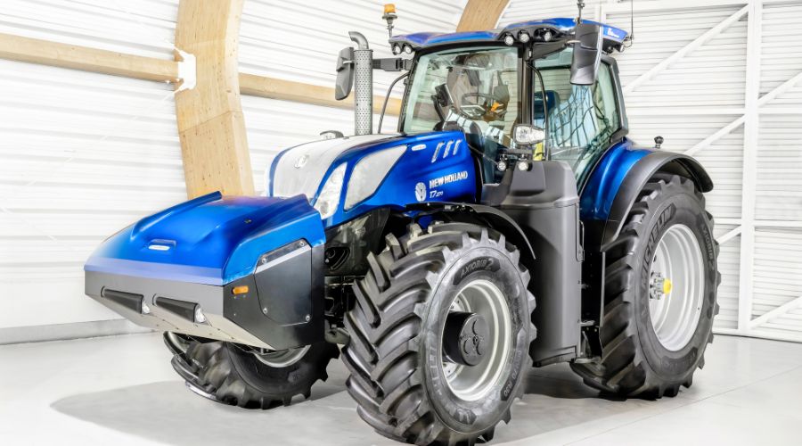 New Holland is set to unveil the evolution of its T7 tractor range and the expanded alternative fuel line-up during Agritechnica 2025.
