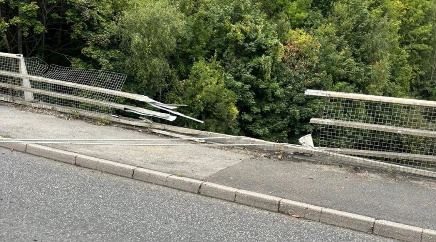 Mick Gould Commercials Ltd provided new details about the accident in which a tractor fell from a bridge near Wrotham on M20.