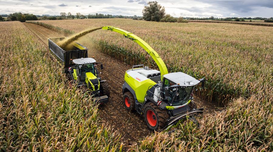 Farm machinery manufacturer Claas has announced the launch of four new forage harvesters from the Jaguar 1000 series.
