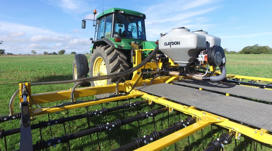 Claydon's recently introduced NutriSeeder and straw harrows are eligible for FETF grant funding