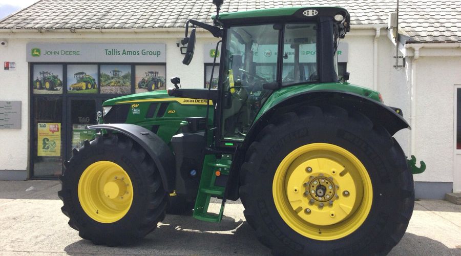 John Deere dealer Tallis Amos Group has announced that its Llanllwni depot will close in December.