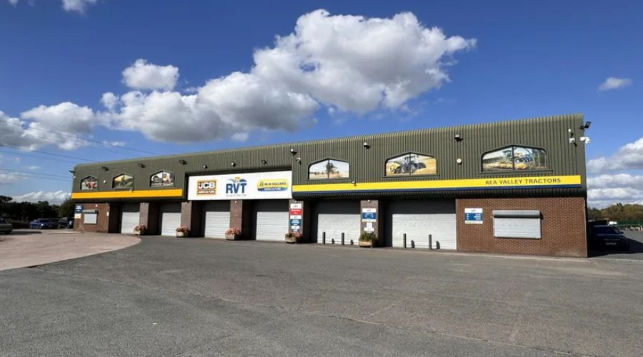 The former Rea Valley Tractors site in Shrewsbury has been put up for sale for almost £3,000,000 on Zoopla.