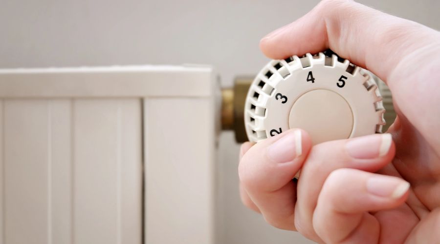 Farmers can apply for £400 heating payments this winter