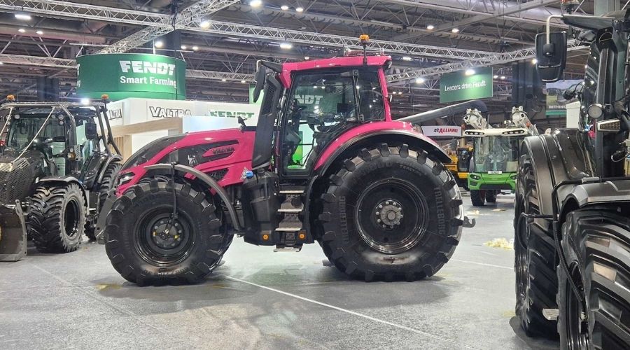 Thousands of farmers attended the first day of LAMMA Show 2026, which showcases the best in agricultural machinery, technology and equipment in one professional venue.