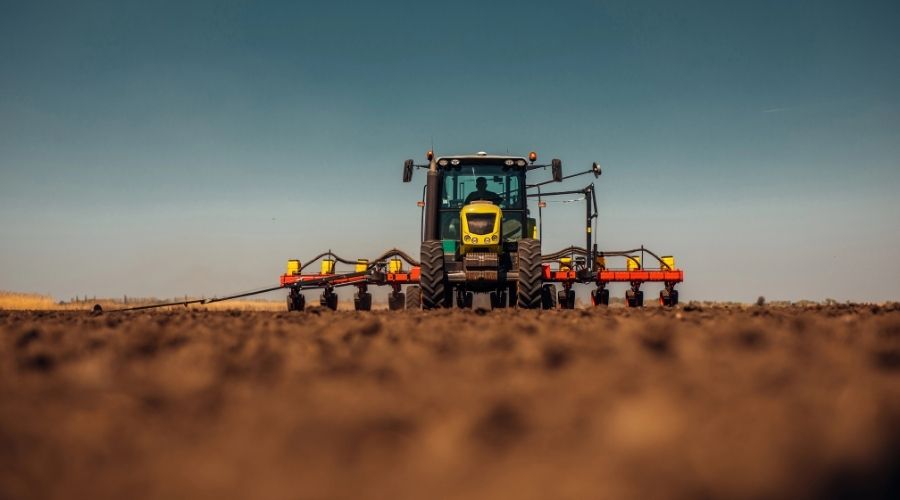 The British Pest Control Association (BPCA) encourages farmers to check stored farm machinery for pests over the winter. 