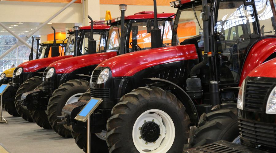 UK agricultural tractor registrations fell to their lowest level on record in 2025, the Agricultural Engineers Association has confirmed.