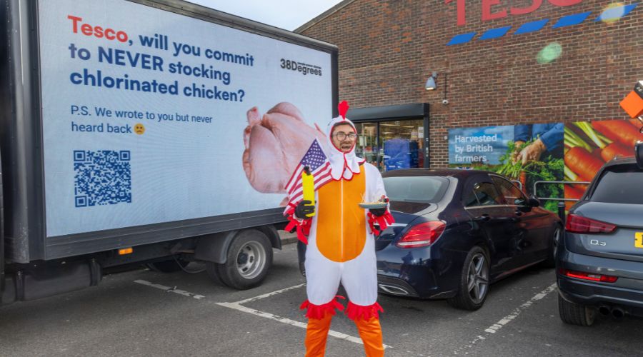 38 Degrees group staged a stunt outside Tesco in London, asking the retailer to never stock chlorinated chicken and hormone-treated meat.