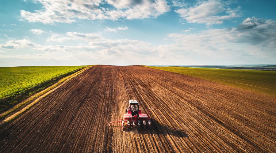 Recent findings from HM Land Registry reveal that around 10% of land in England and Wales remains unregistered.