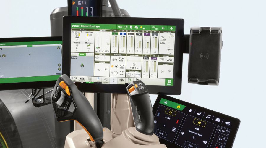 John Deere 8R cabin CommandARM.